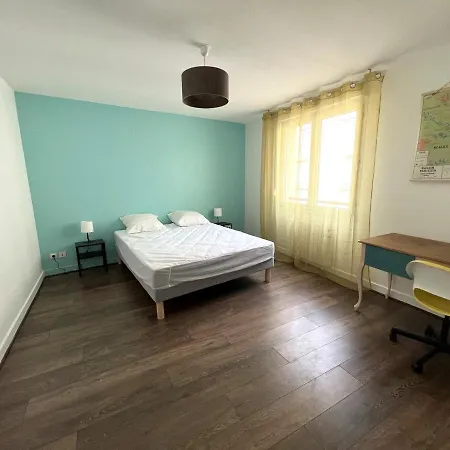 Apartment Centre Balcon & Stationnement Reims